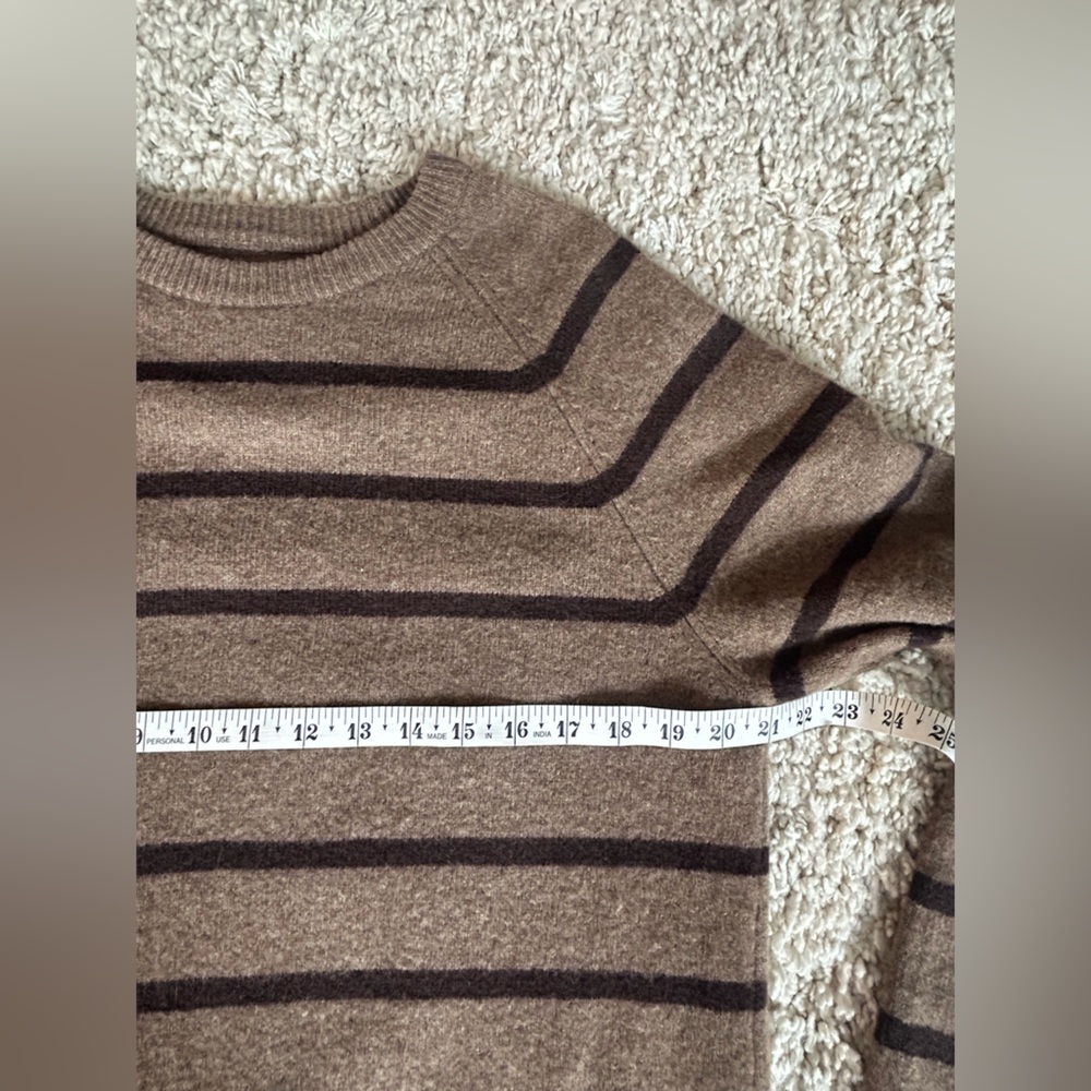 Express 100% Lambswool Brown Striped Crewneck Sweater Men’s Large - Picture 3 of 5